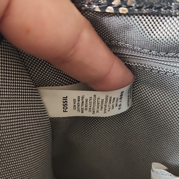 Fossil Leather Metallic Snake Print Cross Body Bag 🌟Black & Silver🌟 - Picture 10 of 13